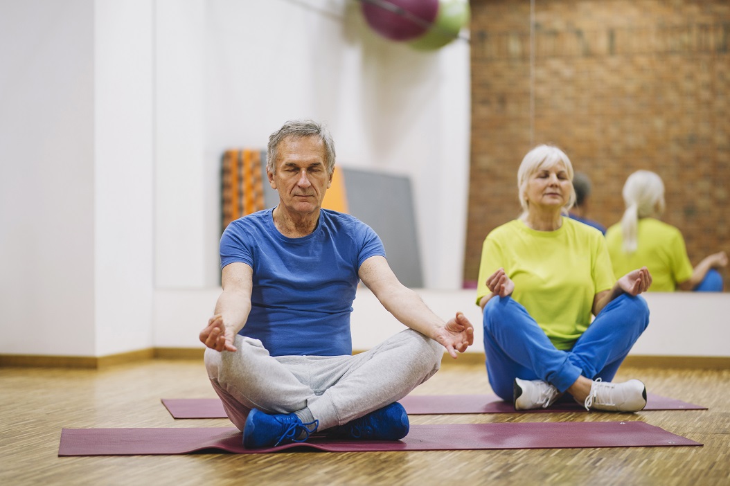 curar las migrañas con yoga